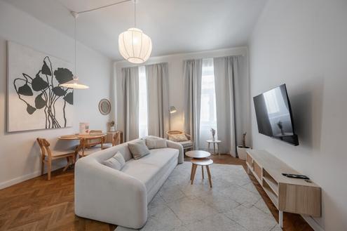 ++NEU++ Gepflegte 2-Zimmer Altbauwohnung in gro�artiger Lage - m�bliert