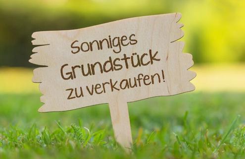 Grundst�ck/landwirtschaftlich genutzte Fl�che in Baden an der Grenze zu Pfaffst�tten