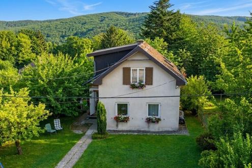 Entz�ckendes Einfamilienhaus mit traumhaftem Wienerwaldpanorama nahe Wien
