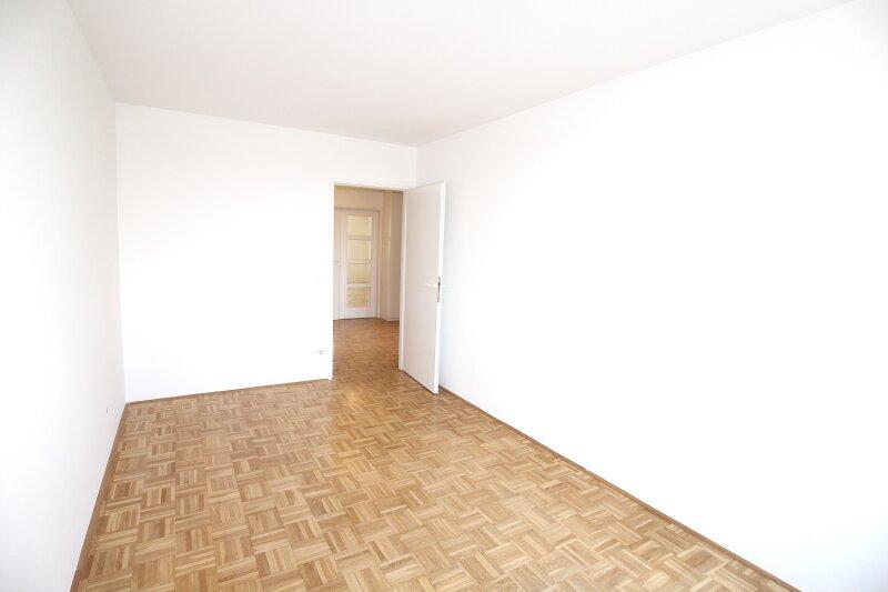 KINDER- G�STE- O. ARBEITSZIMMER