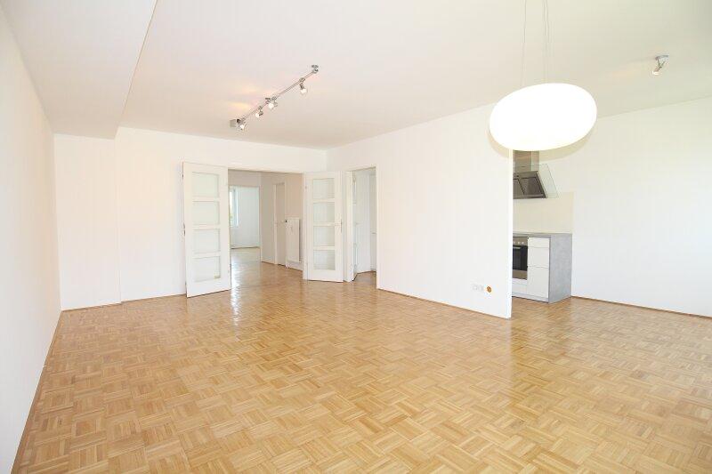 WOHNK�CHE