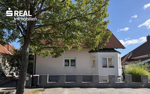Ein Zuhause f�r die ganze Familie - mit Garten, Keller, viel Platz und ganz viel Potenzial