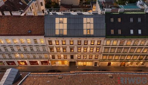 Bestandsfreies Zinshaus mit unterschiedlichen Entwicklungsoptionen in 1180 Wien