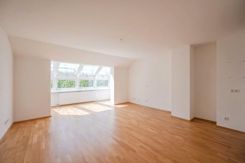++RARIT�T++ Bestlage im Servitenviertel, Gro�z�giges Penthouse, Toller Wintergarten **GR�NRUHELAGE**