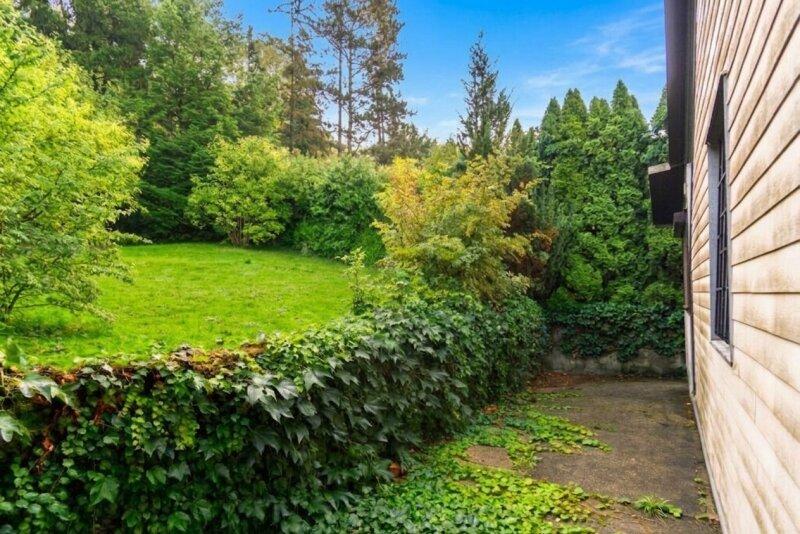 Blick vom Haus Richtung Osten - Garten hinten