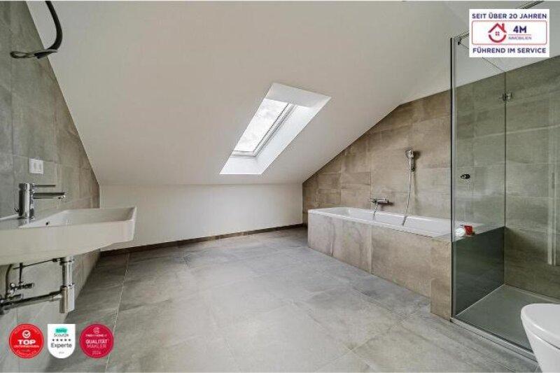 Badezimmer DG