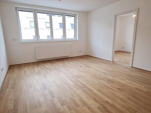 OSPELGASSE, klimatisierte 49 m2 Dachgescho�, 2 Zimmer, Komplettk�che, Wannenbad, Parketten, ruhige Lage