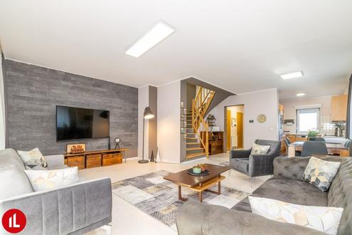 Ein Zuhause das alles kann | Erstklassige Doppelhaush�lfte in der Naturparkgemeinde Mannersdorf | 5 Zimmer | Eigengrund | 5 Stellpl�tze | Keller