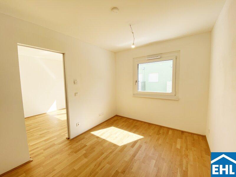 Schlafzimmer 1.1