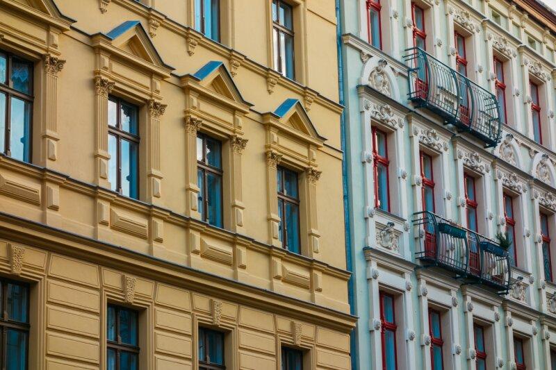 Renovierungsbed�rftige Altbauwohnung mit Potenzial nahe Brun