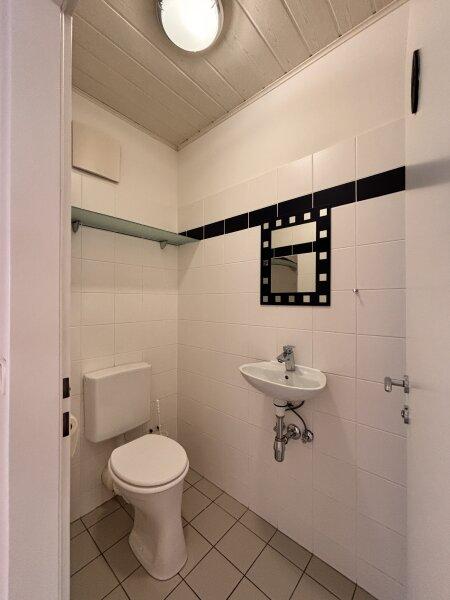 Separates WC
