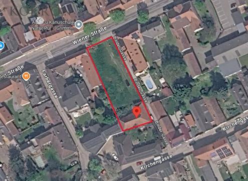 Gro�es, ebenes Grundst�ck im Ortszentrum