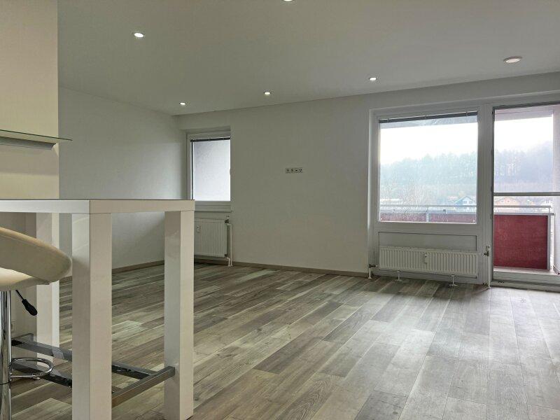 Wohn-Esszimmer_Ausgang Loggia