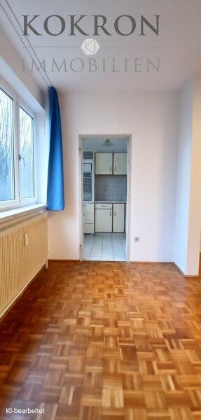 Blick zur K�che