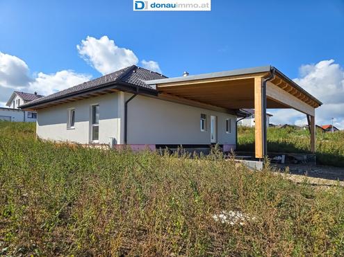 Neu aufgebaut & bereit f�r den Einzug: Moderner Bungalow in ruhiger Lage