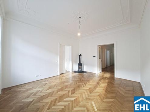 Unbefristet ! Gem�tlicher 4-Zimmer Altbauwohntraum Nahe Karlsplatz
