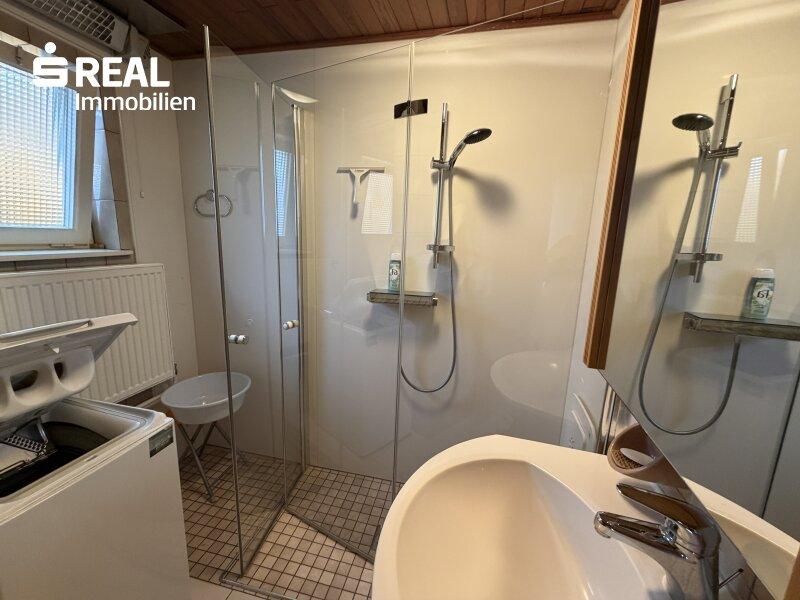 Badezimmer 1