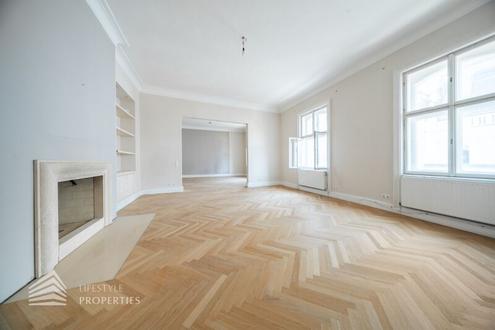Exklusive 4-Zimmer-Altbau N�he Oper