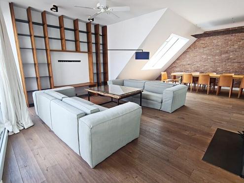 AM GRABEN-N�he, exklusives 227 m2 Dachgescho� mit Terrasse und 2 Balkone, 4 Zimmer, Komplettk�che, 2 B�der, Parketten, Spiegelgasse