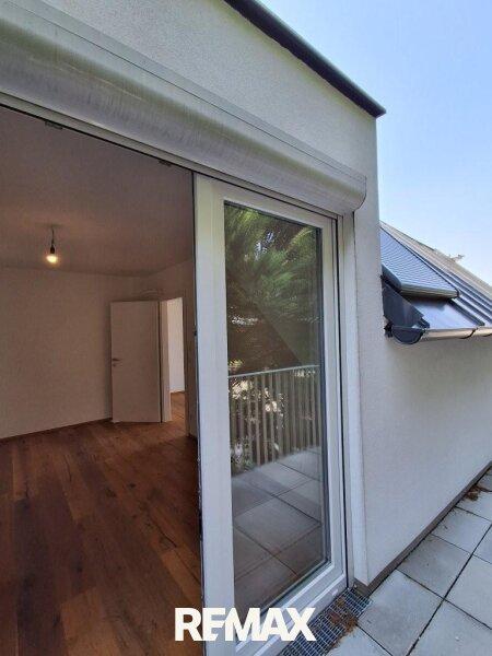 7 Terrassent�r 1220
