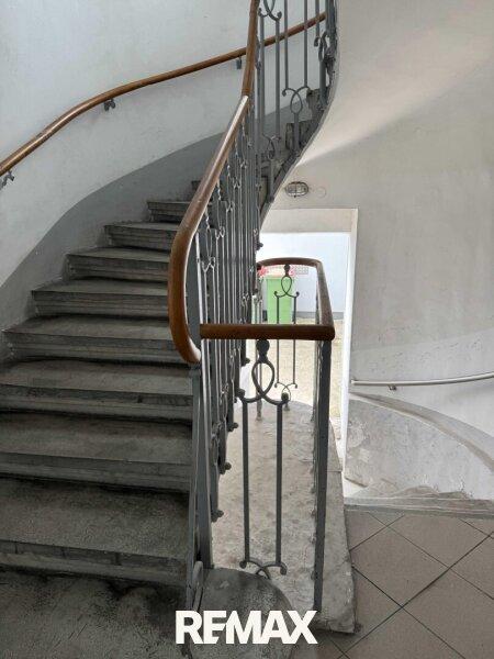 Stiegenhaus ETW 2100 Korneuburg