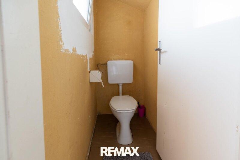 14 G�ste WC