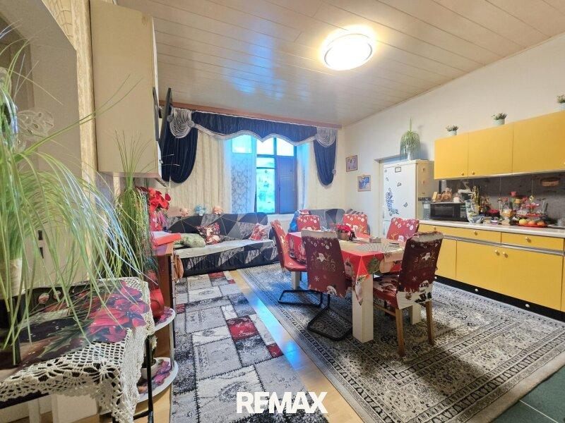 21 Wohnk�che  - einer Wohnung