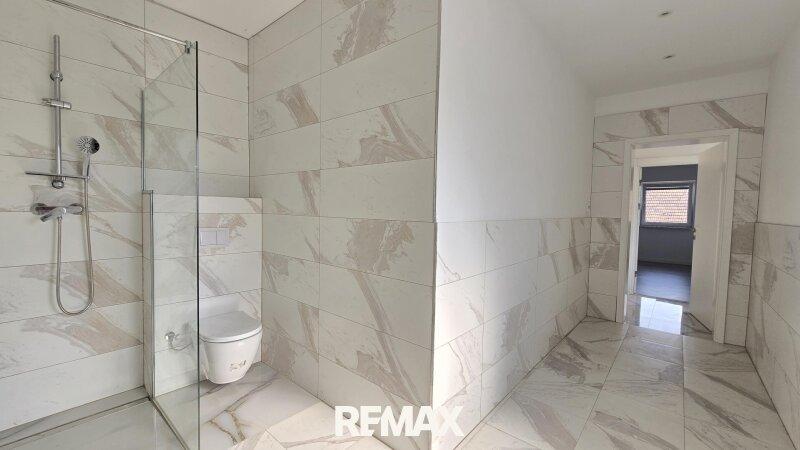 30 Badezimmer