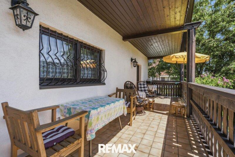 13 Balkon