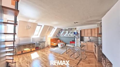 Herrliche Dachmaisonette mit Terrasse!"