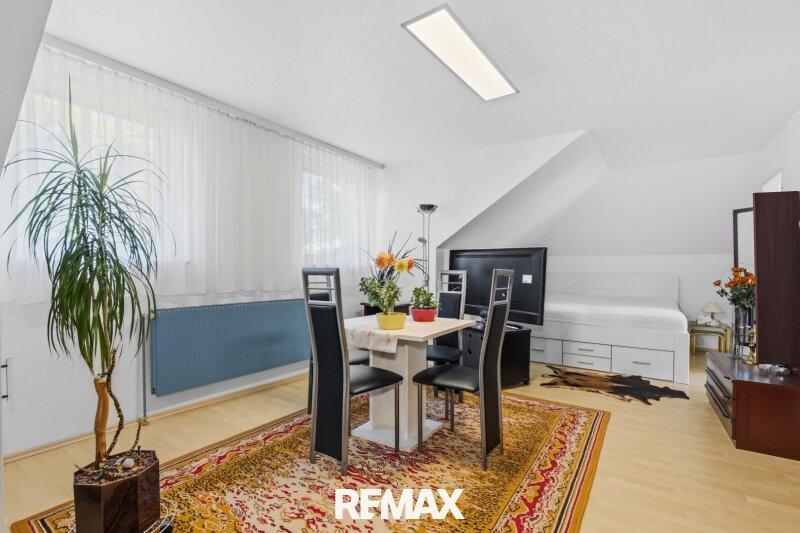 17 Wohnzimmer OG