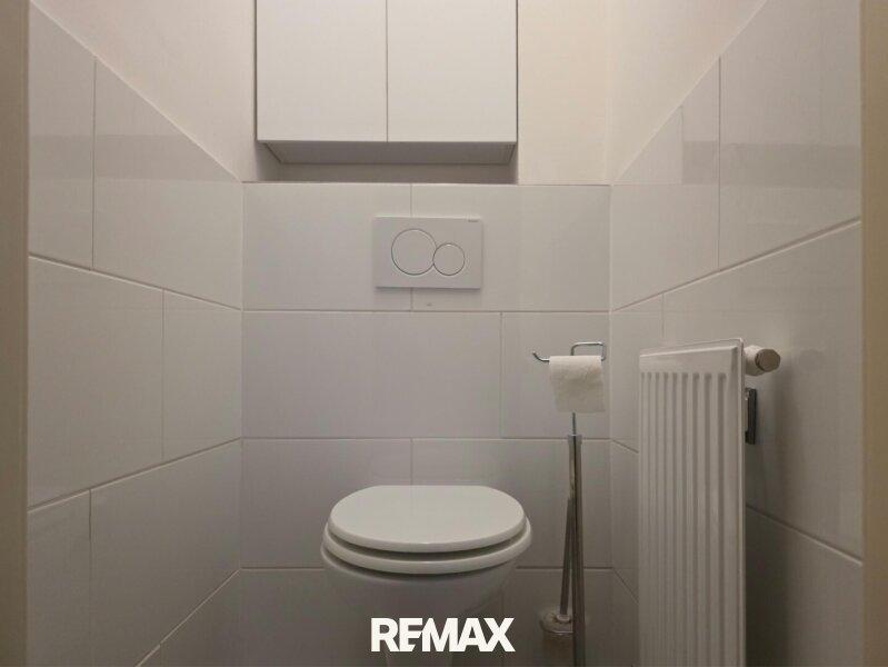 14 ETW 1210 - Toilette