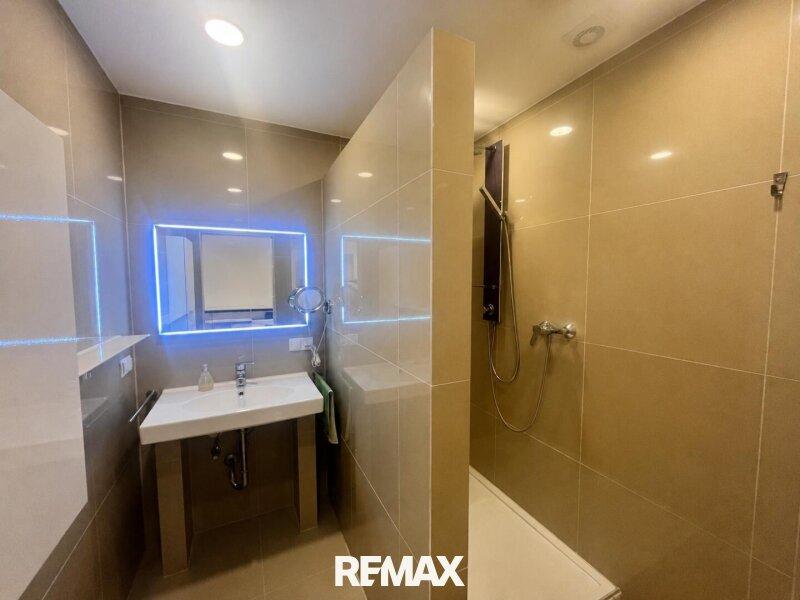 11 Badezimmer