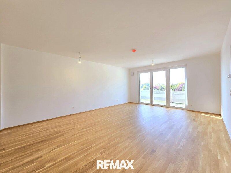 02 Wohnzimmer