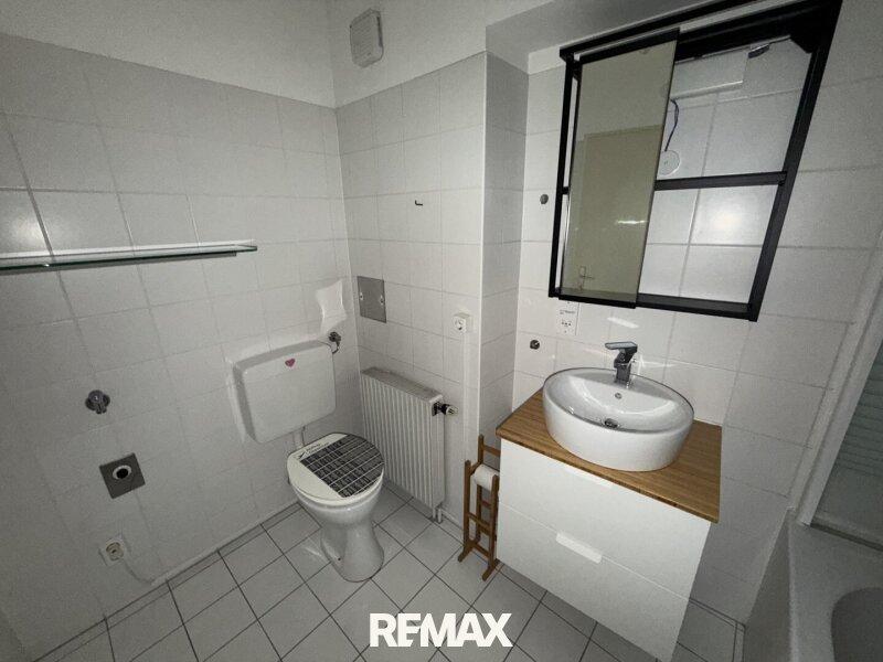5 WC