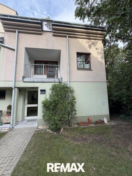 11 Wohnhaus