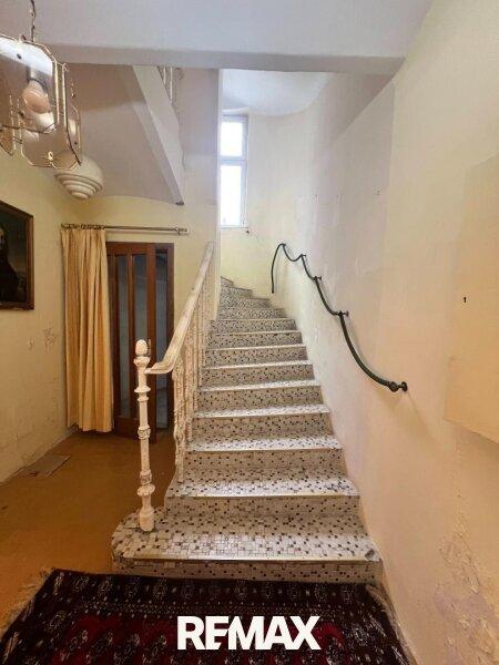 1 Stock Treppe