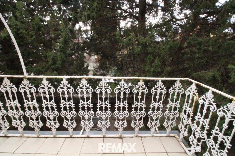 2 Stock Balkon