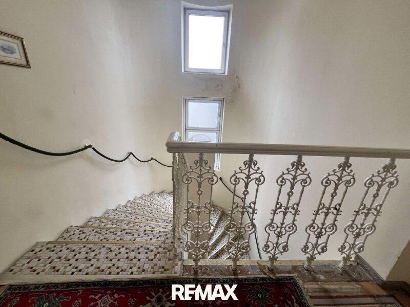 2 Stock Treppe 