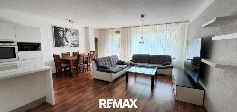2 Wohnzimmer ETW 1220
