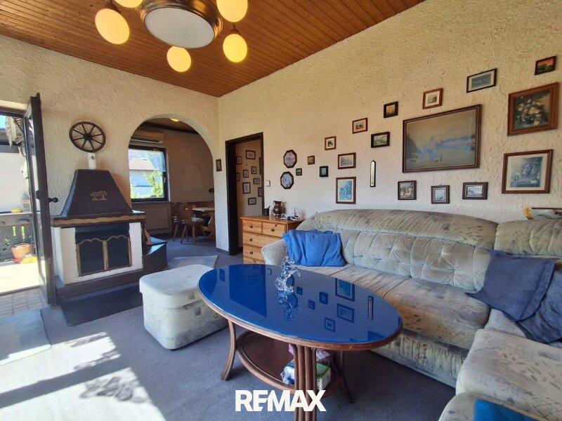 6 Wohnzimmer mit Kamin 1220