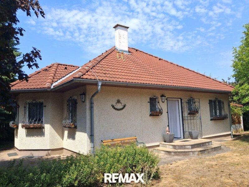 39 Bungalow Eingang Strasshof