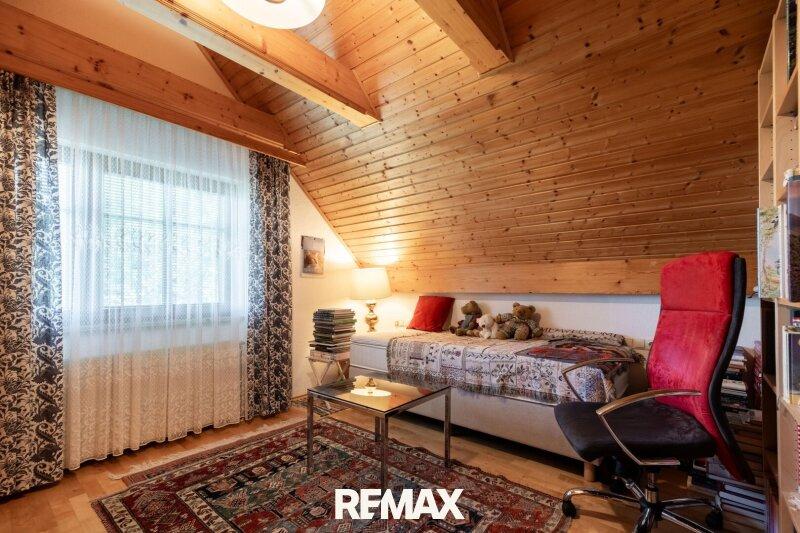 38 Zimmer OG