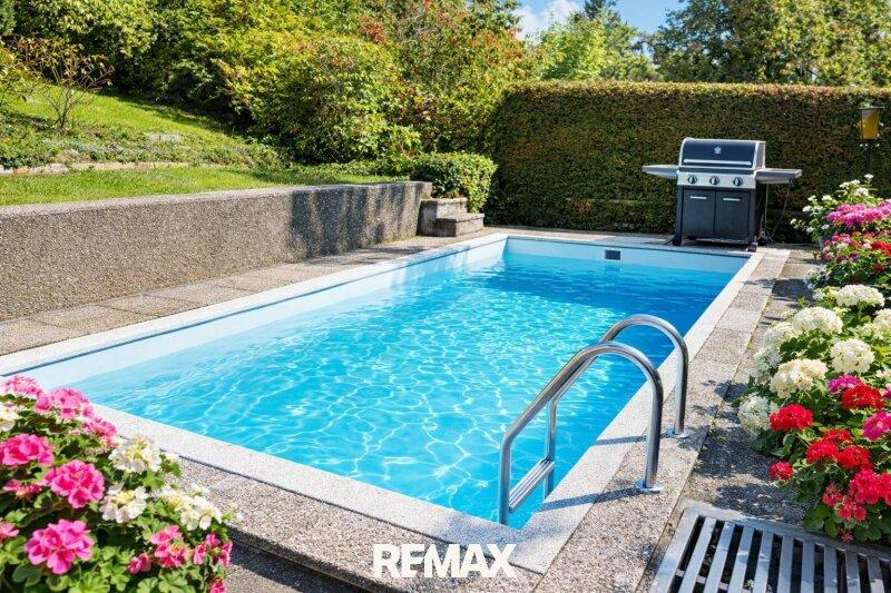 Pool-Oase in Langenzersdorf -KI bearbeitet