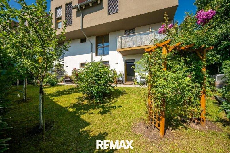 16 Garten im Sommer ETW 3004