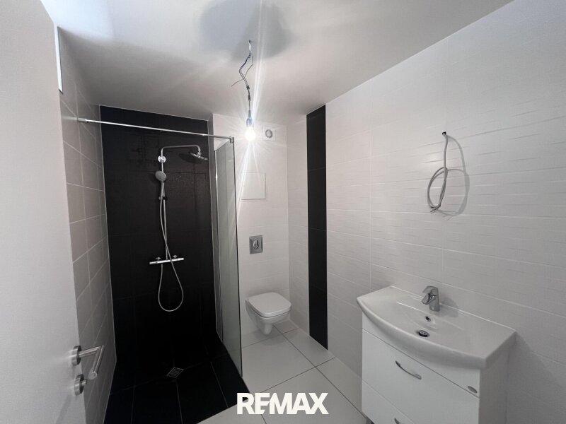 13 Badezimmer 1