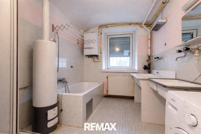 Souterrain, Badezimmer Iststand