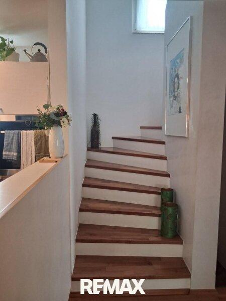 13 Stiegenaufgang 1. OG 1220