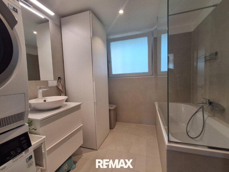 5 Badezimmer ETW 1220