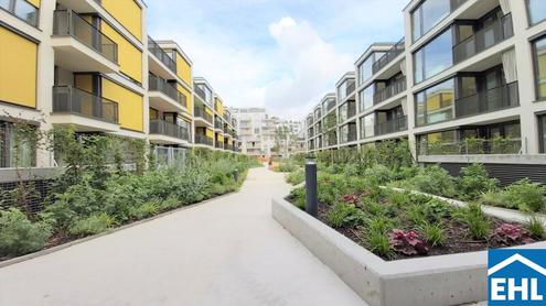 Traumhafte 3-Zimmer-Wohnung mit Terrasse und Garten